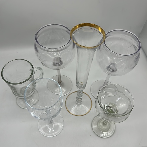 Beverage Drinking Glasses (Lot) Total 6–Mixed Barware Types - Picture 2 of 9